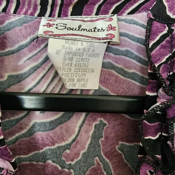 VINTAGE Y2K SOULMATES Purple Ruffled V-Neck Blouse Size Medium - Picture 5 of 8